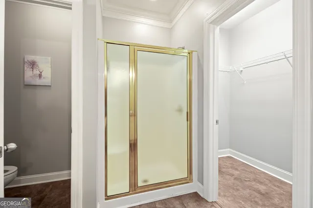 a view of elevator with hallway