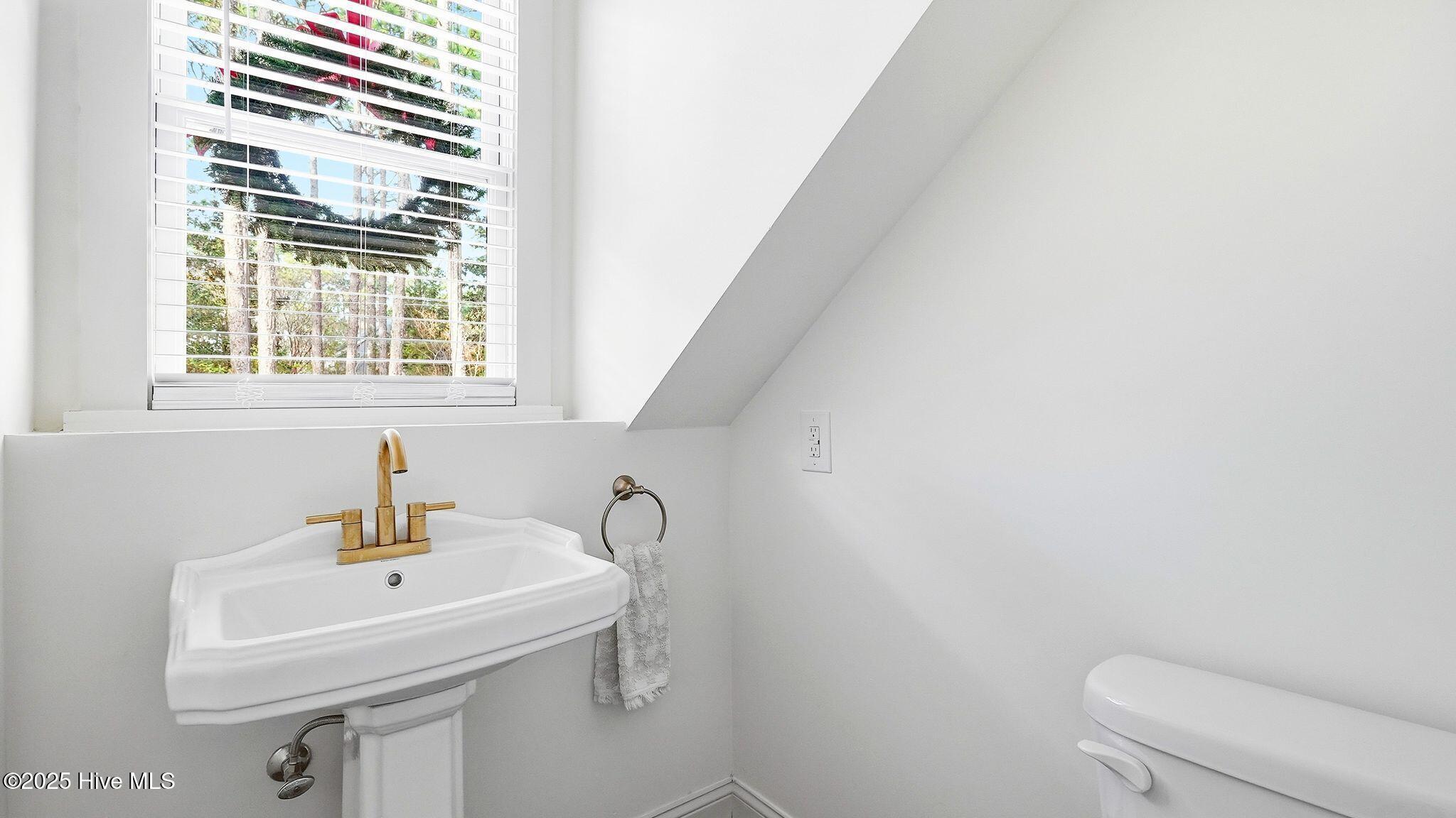 225 Hill Road Southern Pines, NC 28387 - Photo 38 of 64 38_DSC00271