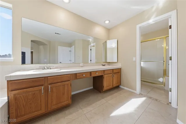 $4,500 | 2741 Crystal Beach Drive, Las Vegas, NV 89128