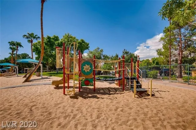 $4,500 | 2741 Crystal Beach Drive, Las Vegas, NV 89128