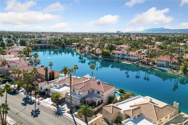 $4,500 | 2741 Crystal Beach Drive, Las Vegas, NV 89128