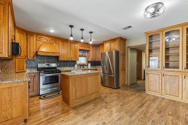 $375,000 | 14381 State Highway, Pattonsburg, MO 64670