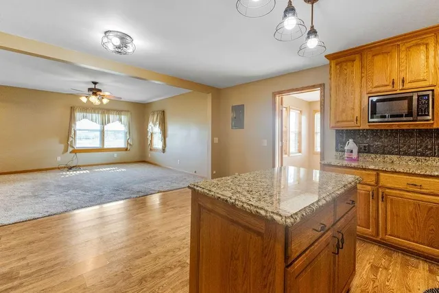 $375,000 | 14381 State Highway, Pattonsburg, MO 64670