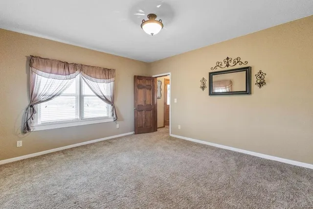 $375,000 | 14381 State Highway, Pattonsburg, MO 64670