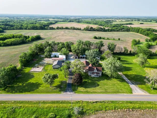 $375,000 | 14381 State Highway, Pattonsburg, MO 64670