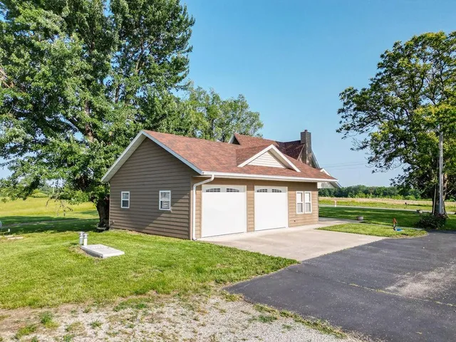 $375,000 | 14381 State Highway, Pattonsburg, MO 64670