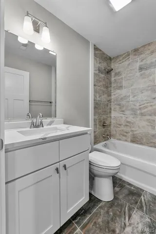 $299,900 | 102 Beechwood Lane, Cape Girardeau, MO 63701