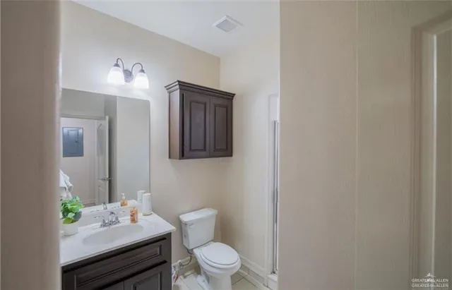 $1,250 | 304 South Ridge Lane, San Juan, TX 78589