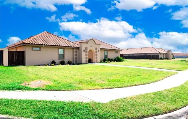 $1,250 | 304 South Ridge Lane, San Juan, TX 78589