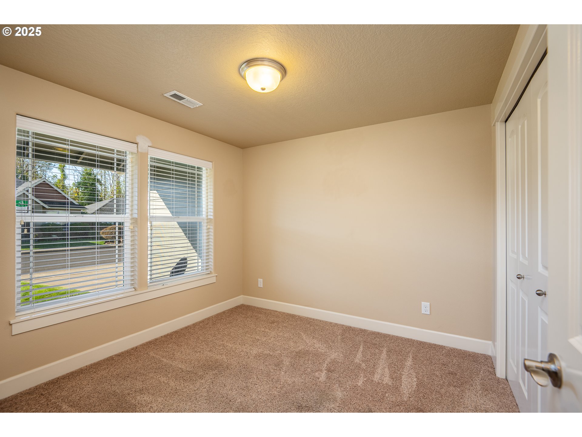 1122 Swale Ridge Loop Creswell, OR 97426 - Photo 19 of 38 Gallery Image 19