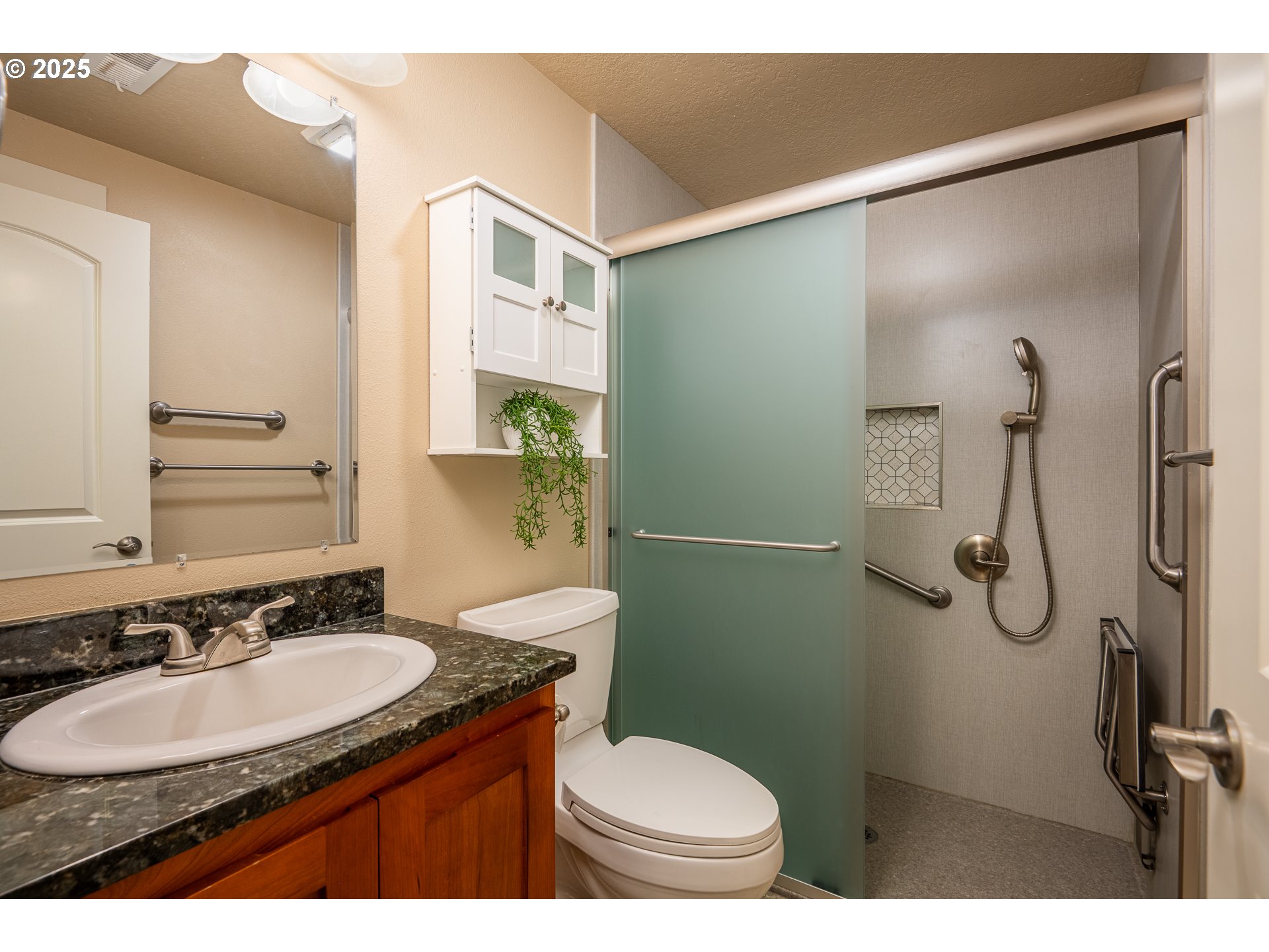 1122 Swale Ridge Loop Creswell, OR 97426 - Photo 23 of 38 Gallery Image 23