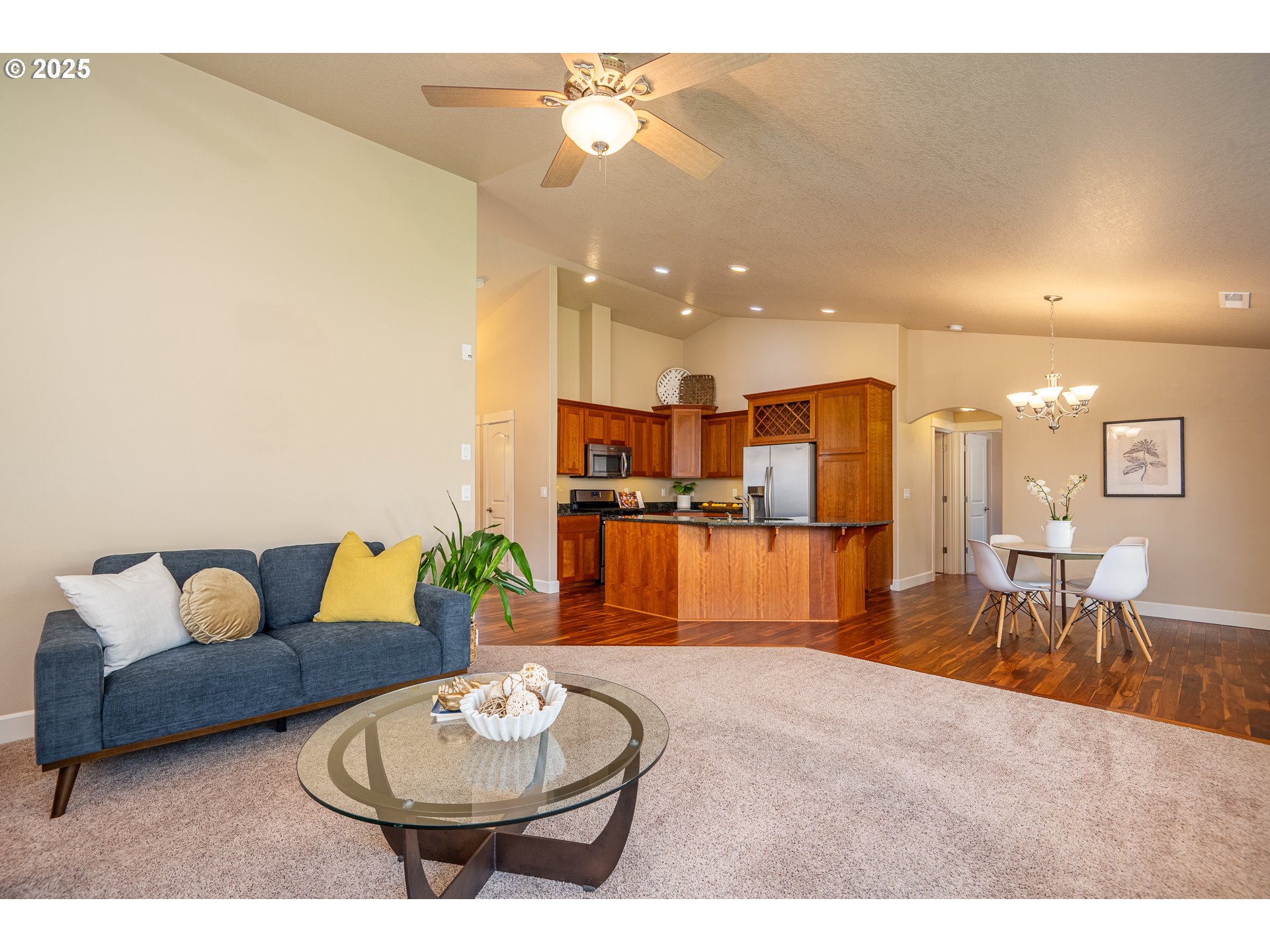 1122 Swale Ridge Loop Creswell, OR 97426 - Photo 10 of 38 Gallery Image 10