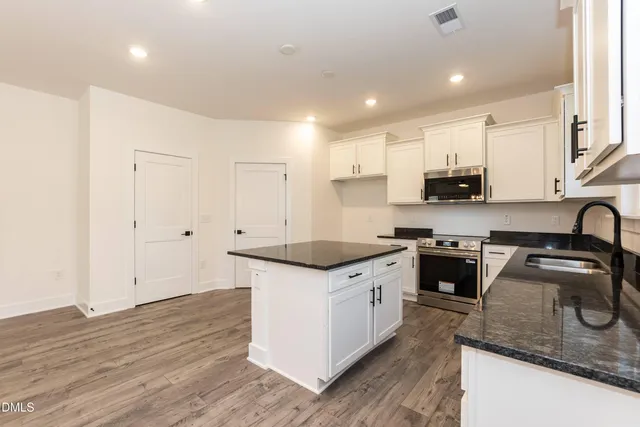 $350,300 | 359 Hopewell Br Court, Smithfield, NC 27577