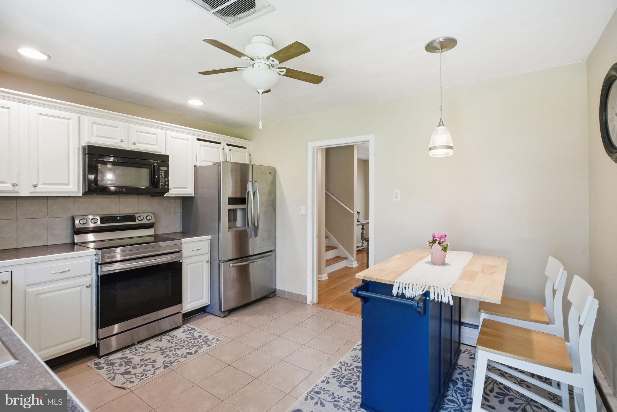 2402 Hickory Hill Road Chadds Ford, PA 19317 - Photo 8 of 33 Kitchen