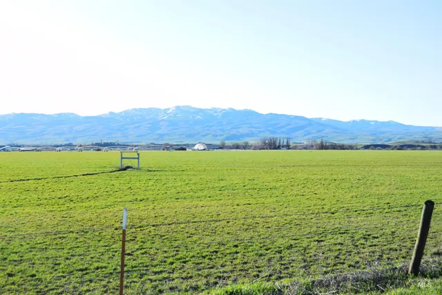 $1,400,000 | Tbd Old Highway, Midvale, ID 83645