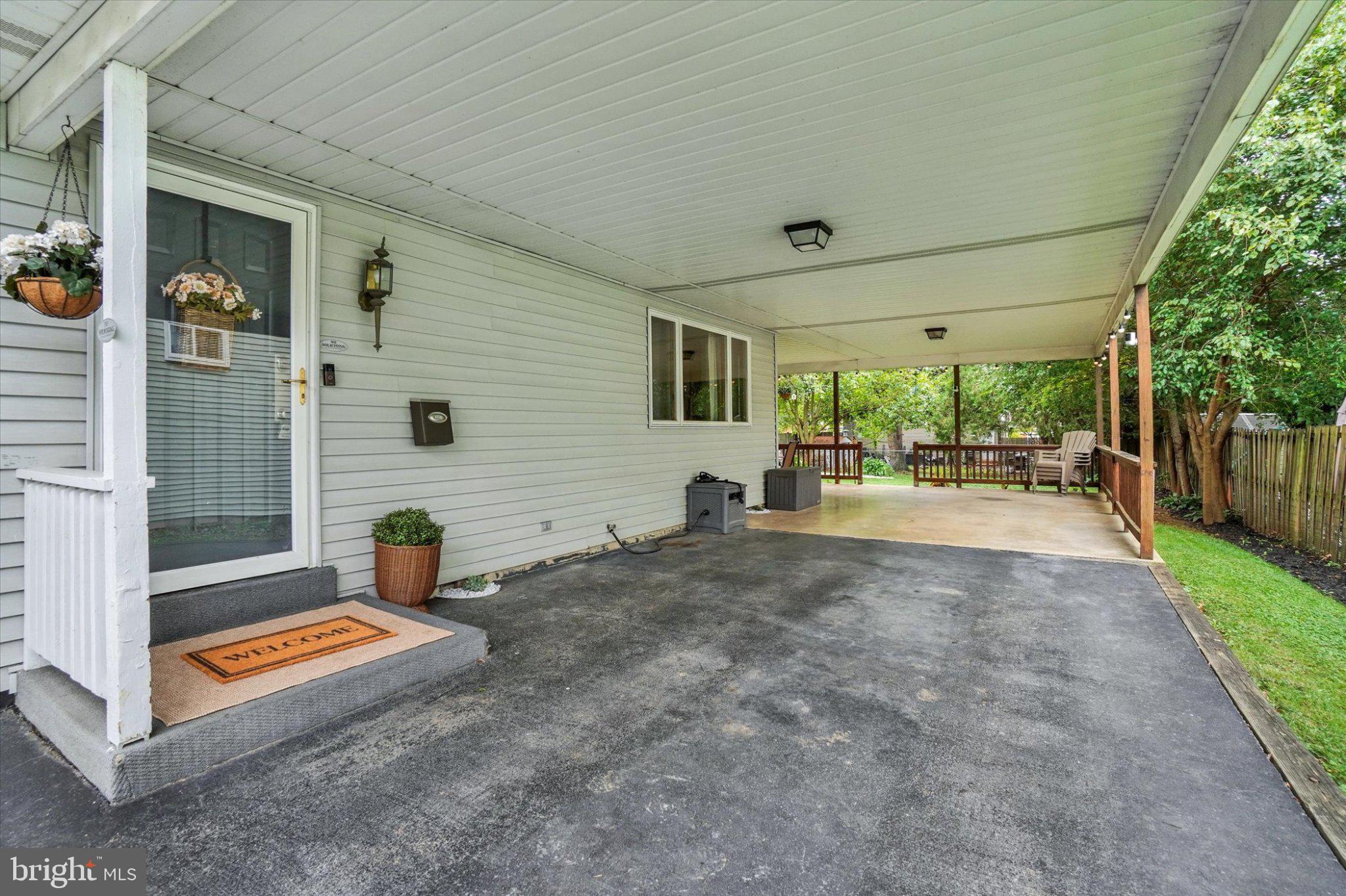 720 Gunnison Road York, PA 17404 - Photo 3 of 34 Carport