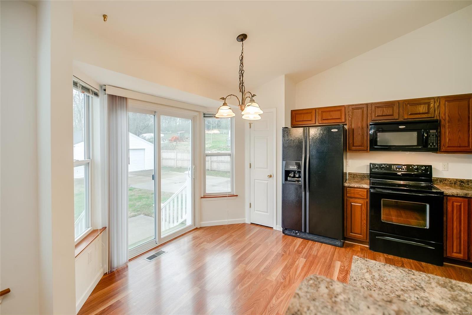 3367 Old Baumgartner Road St. Louis, MO 63129 - Photo 11 of 36 Gallery Image 11
