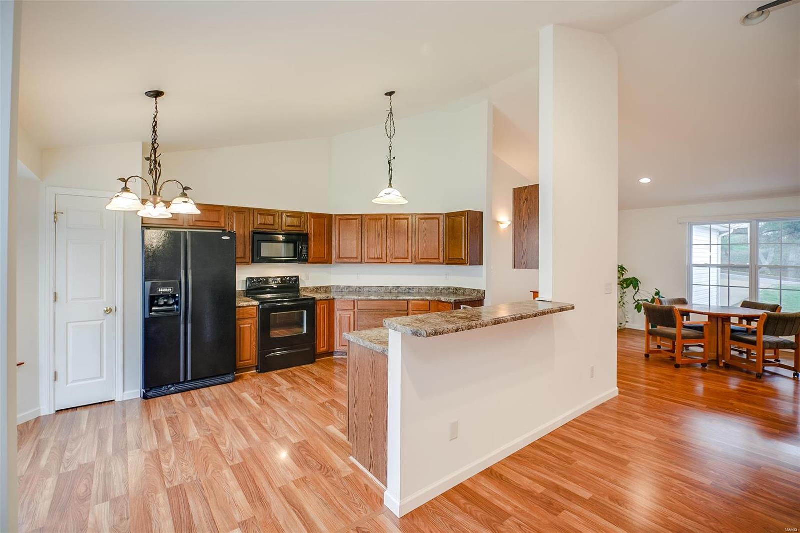 3367 Old Baumgartner Road St. Louis, MO 63129 - Photo 4 of 36 Gallery Image 4