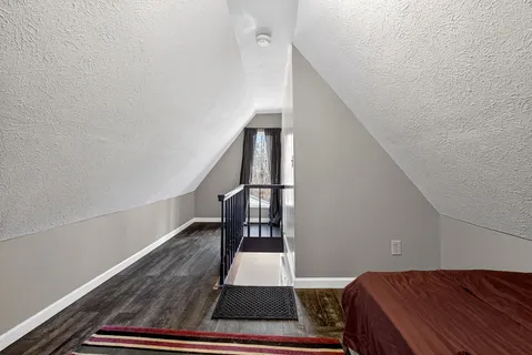 $549,900 | 305 Caney Bend Drive, Doyle, TN 38559