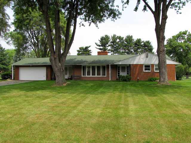 4570 Walburn Road Columbus, OH 43232 - Photo 1 of 18 Gallery Image 1