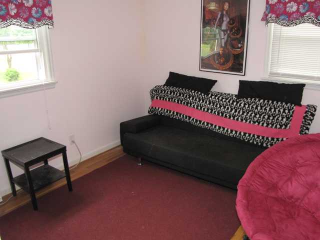 4570 Walburn Road Columbus, OH 43232 - Photo 12 of 18 Gallery Image 12
