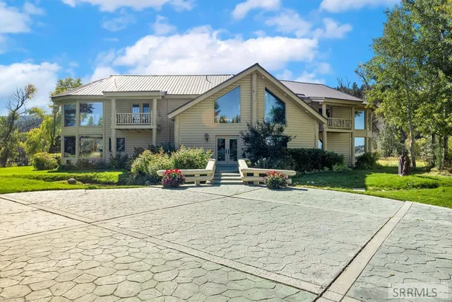 $9,500,000 | 535 Swan Lane, Irwin, ID 83428