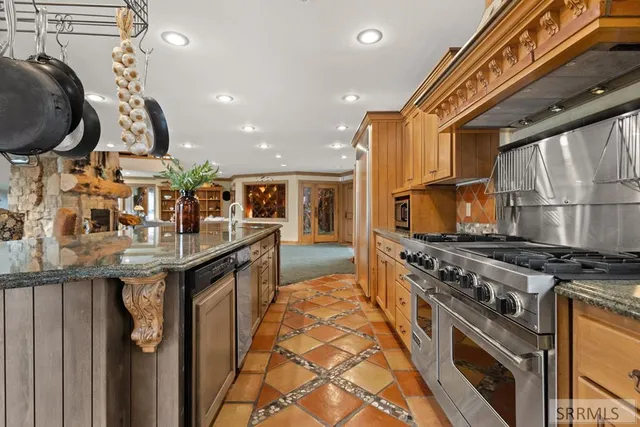 $9,500,000 | 535 Swan Lane, Irwin, ID 83428