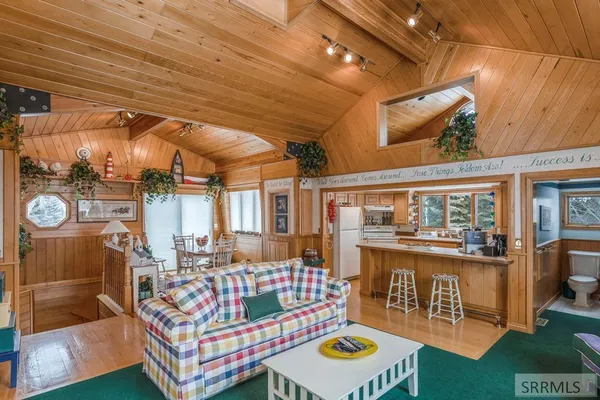 $8,000,000 | 535 Swan Lane, Irwin, ID 83428