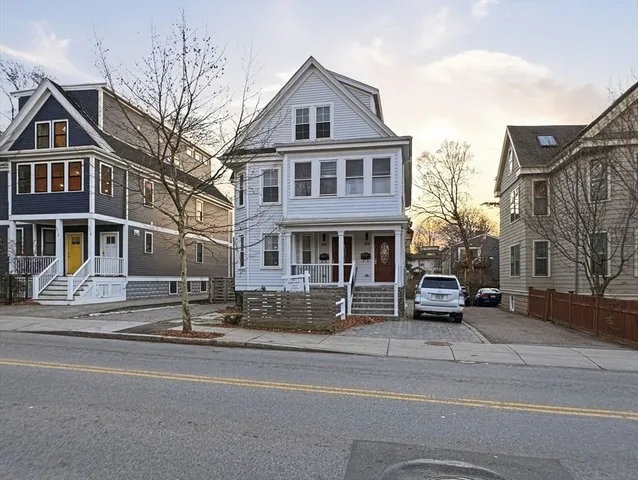$1,499,000 | 318 Concord Avenue, Unit 2, Cambridge, MA 02138