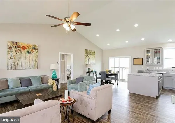 $465,000 | 15 Glenaire Road, Bunker Hill, WV 25413