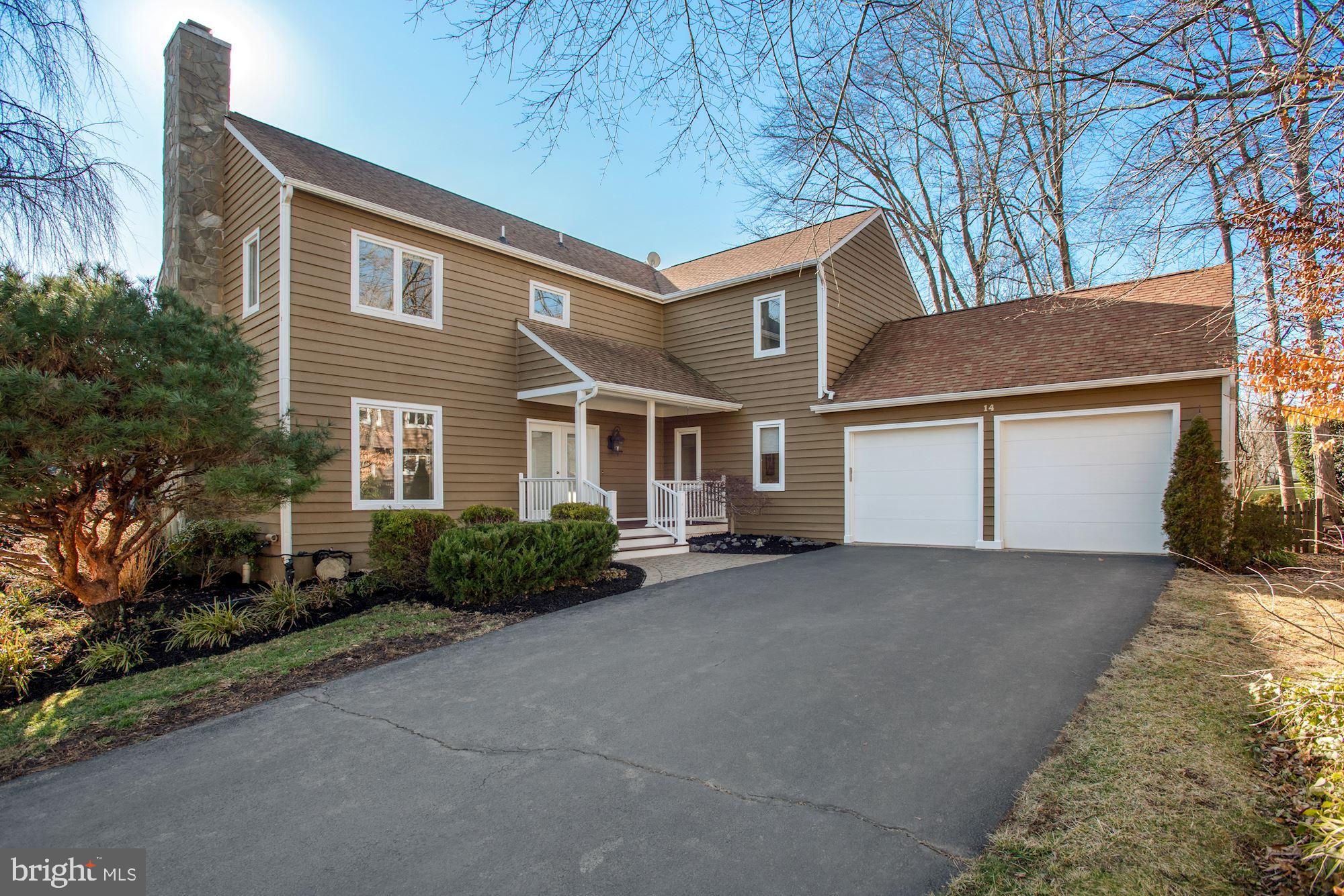 14 Rutherford Circle Sterling, VA 20165 - Photo 1 of 32 Gallery Image 1