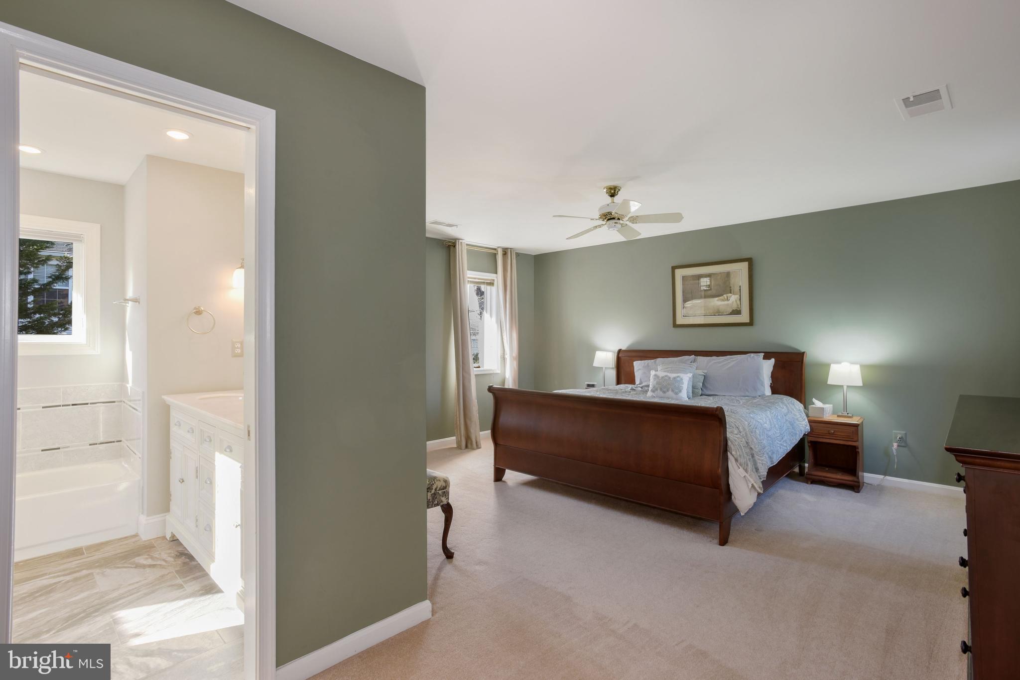 14 Rutherford Circle Sterling, VA 20165 - Photo 19 of 32 Gallery Image 19
