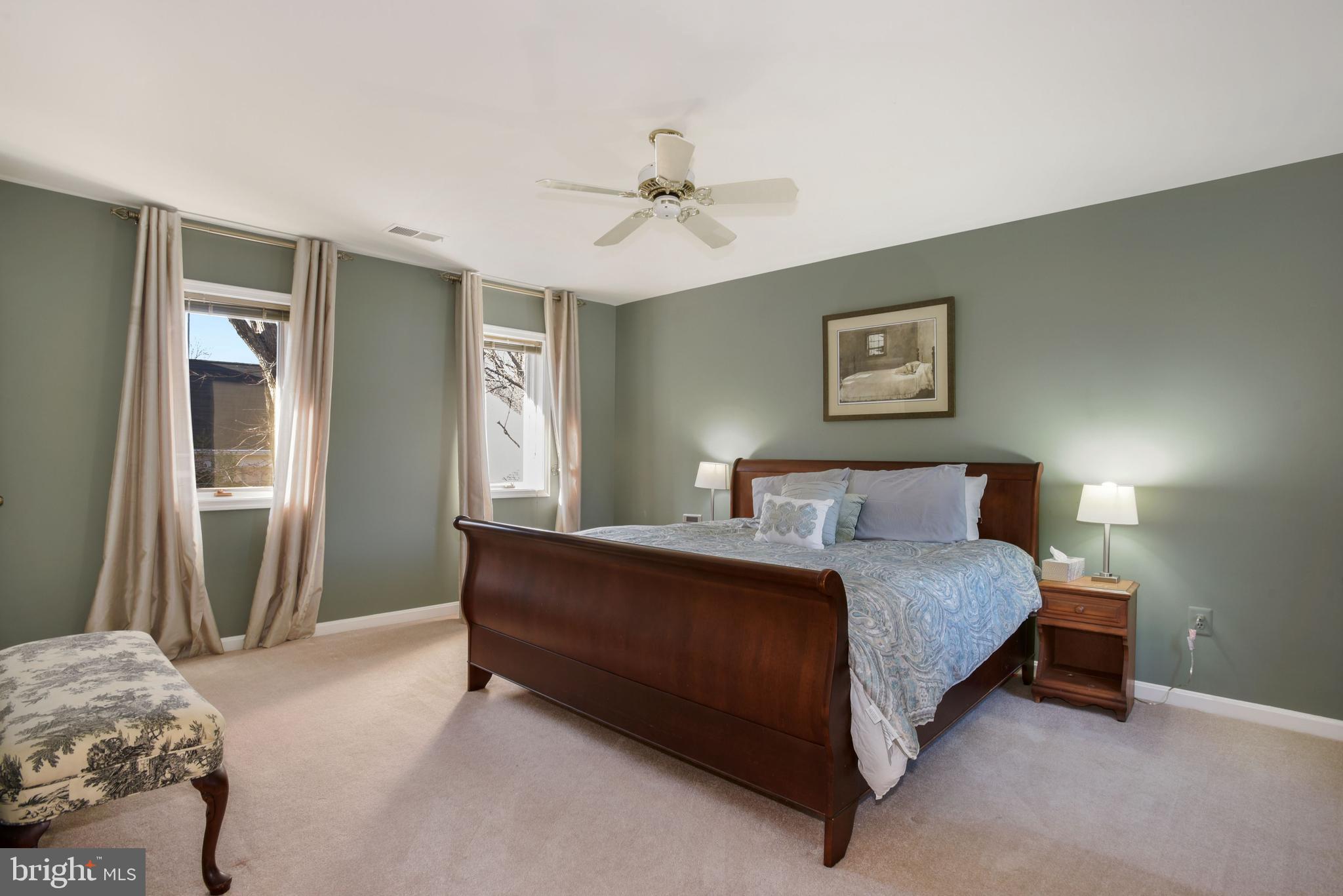 14 Rutherford Circle Sterling, VA 20165 - Photo 20 of 32 Gallery Image 20