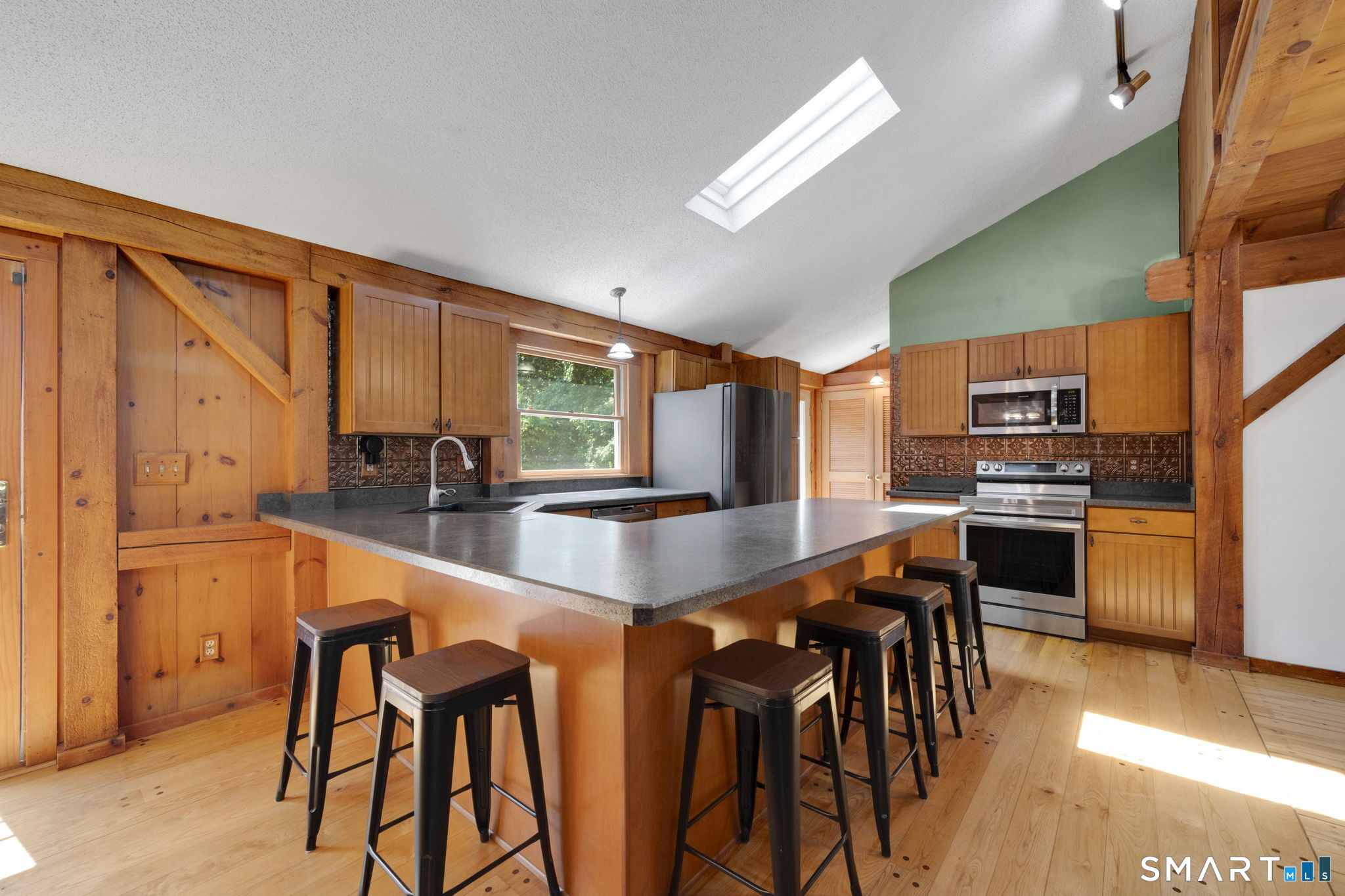 240 Wrights Mill Road Coventry, CT 06238 - Photo 16 of 40