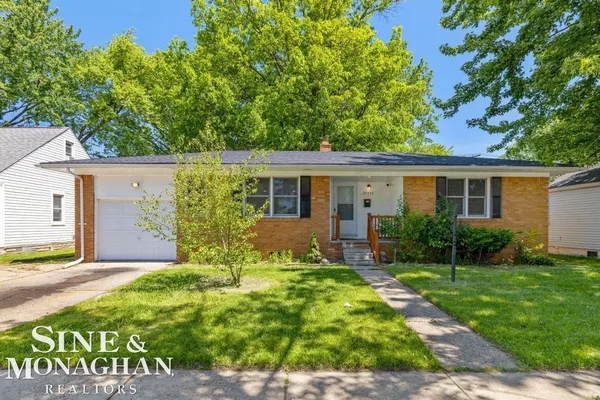 $195,000 | 20933 Ridgemont Road, Harper Woods, MI 48225
