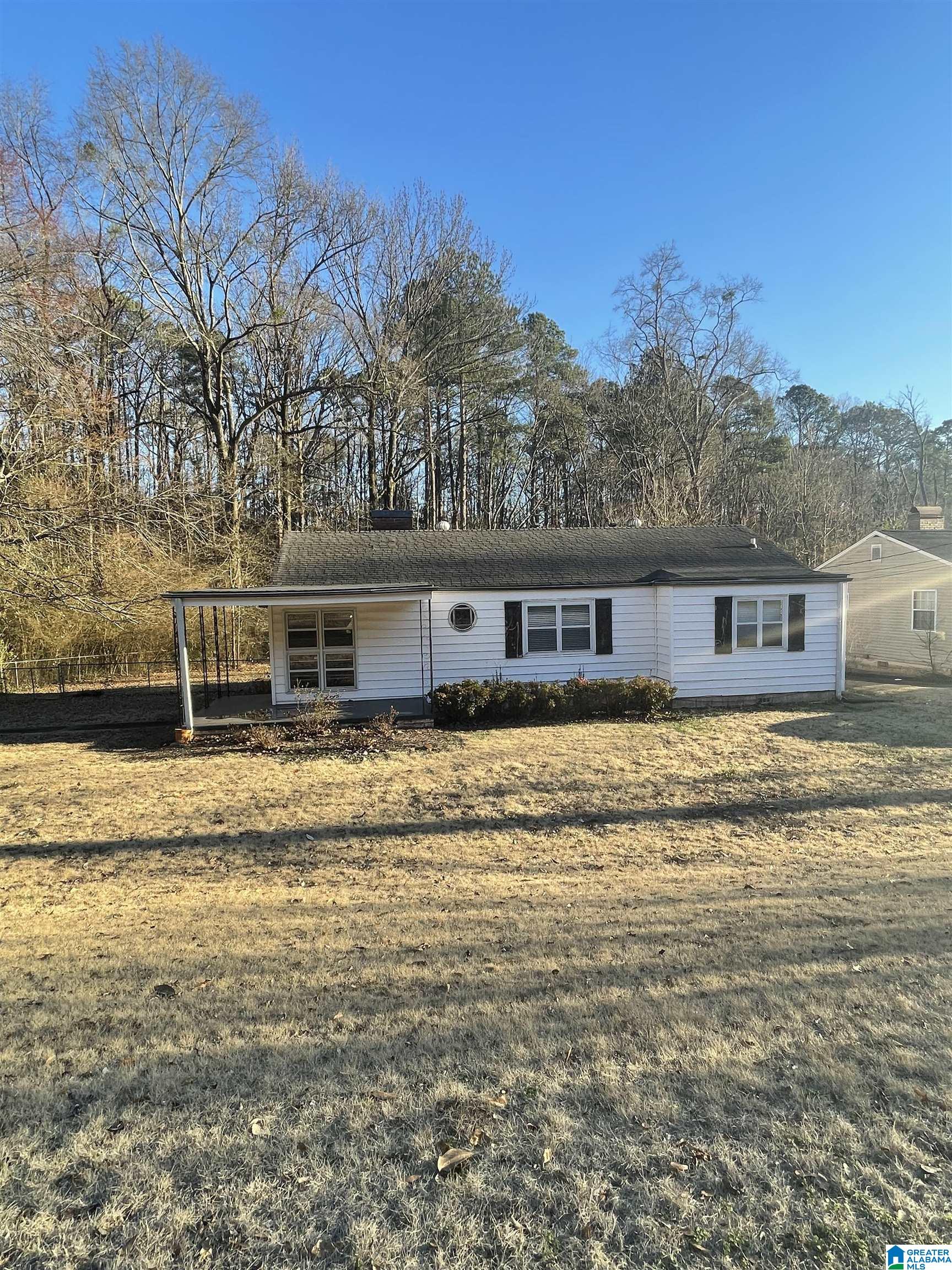 1425 Cresthill Road Birmingham, AL 35213 - Photo 1 of 25