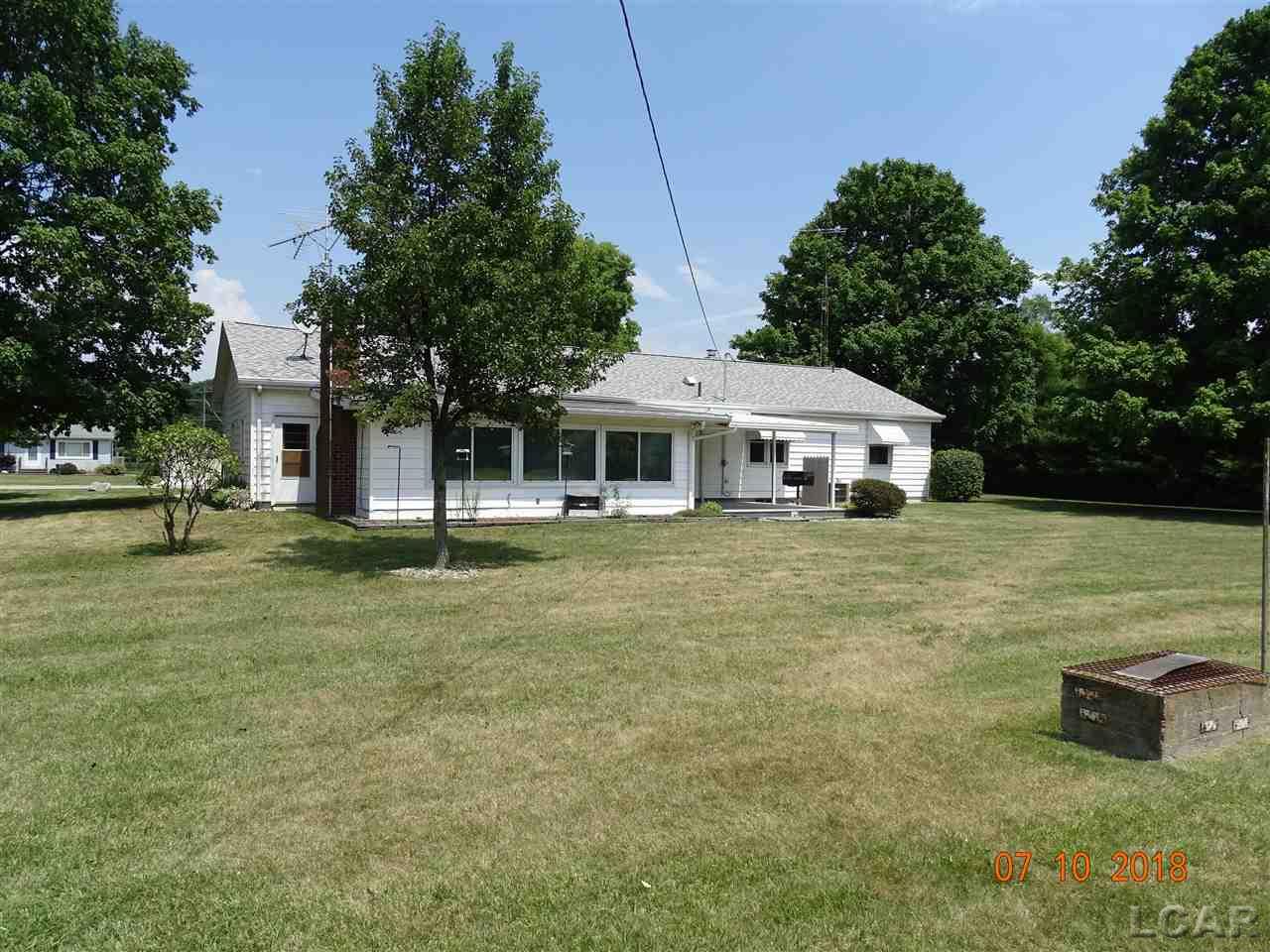 5665 Palmyra Road Palmyra, MI 49268 - Photo 16 of 20 31353330-15.JPG