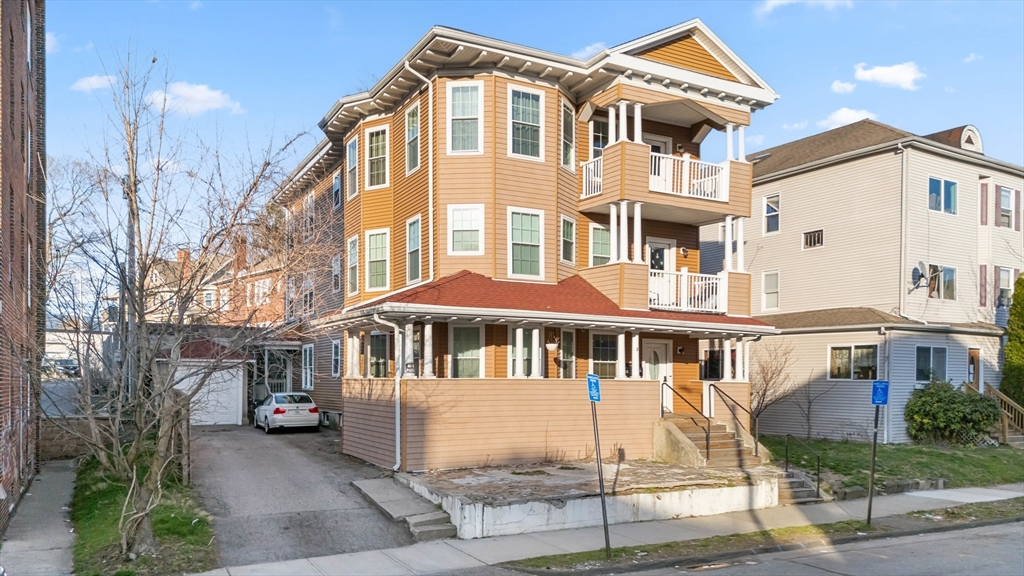 3 Hitchcock Road Worcester, MA 01603 - Photo 1 of 40 Gallery Image 1