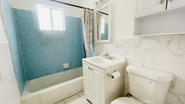 $2,500,000 | 1083 Gaviota Avenue, Long Beach, CA 90813