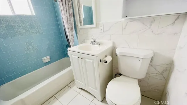 $2,500,000 | 1083 Gaviota Avenue, Long Beach, CA 90813