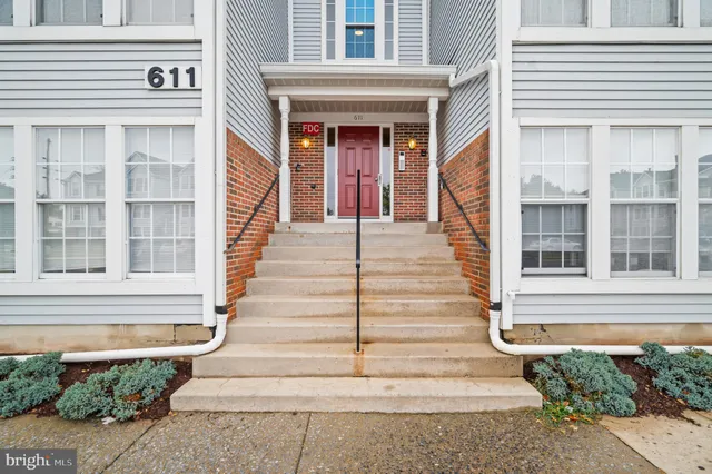 a view of a entryway of a house
