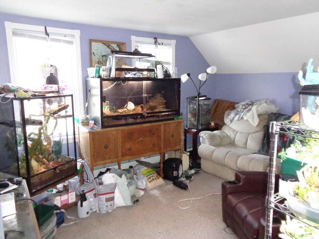 21-23 Eastford Road Southbridge, MA 01550 - Photo 15 of 39