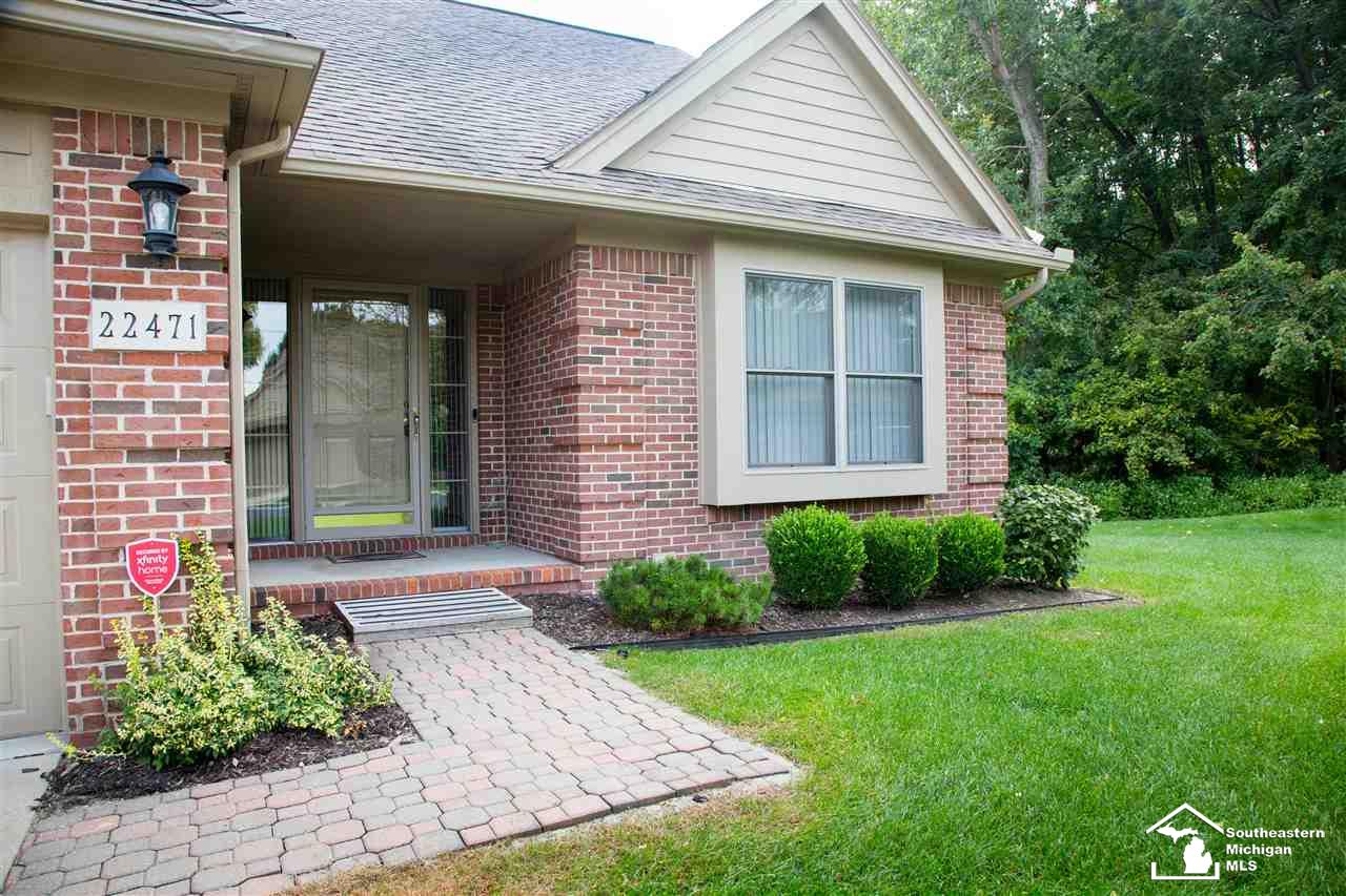 22471 Timber Ridge Court Trenton, MI 48183 - Photo 4 of 45 31395477-3.JPG