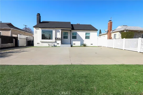 a view of outdoor space yard deck and living room