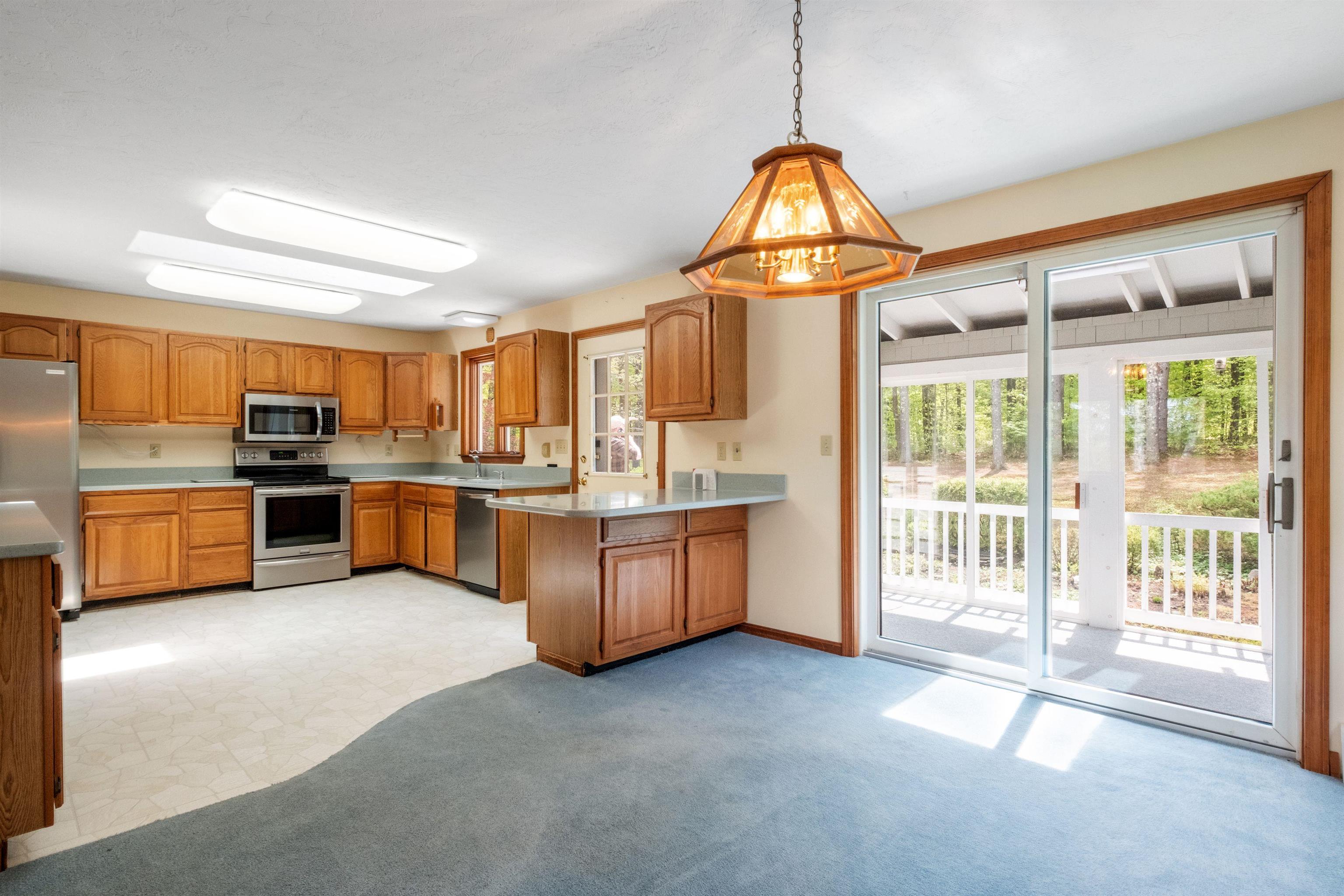 302 Dockham Shore Road Gilford, NH 03249 - Photo 10 of 49