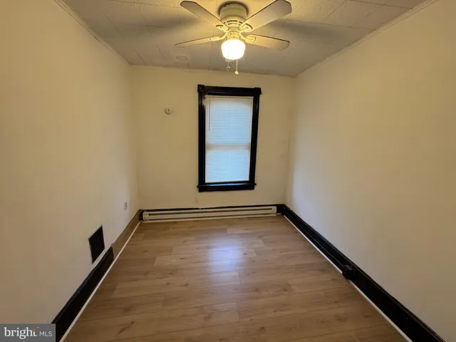 $1,000 | 563 South Centre Street, Pottsville, PA 17901