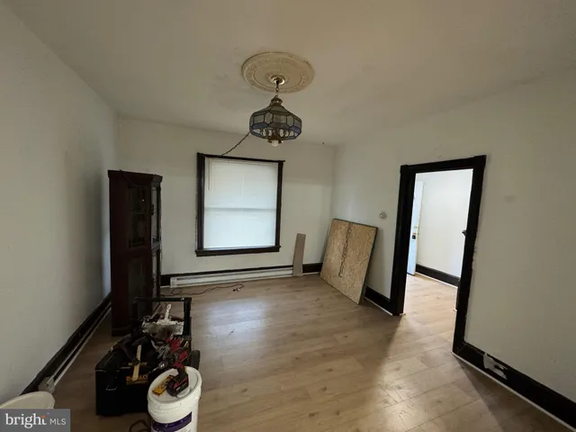 $1,000 | 563 South Centre Street, Pottsville, PA 17901