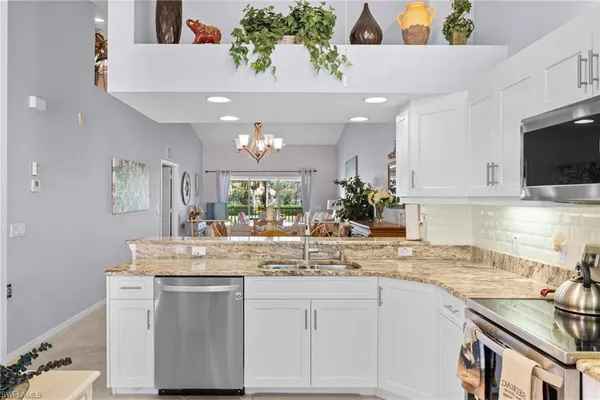 $345,000 | 2395 Bayou Lane, Unit 7308, Naples, FL 34112