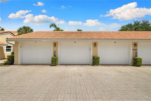 $345,000 | 2395 Bayou Lane, Unit 7308, Naples, FL 34112