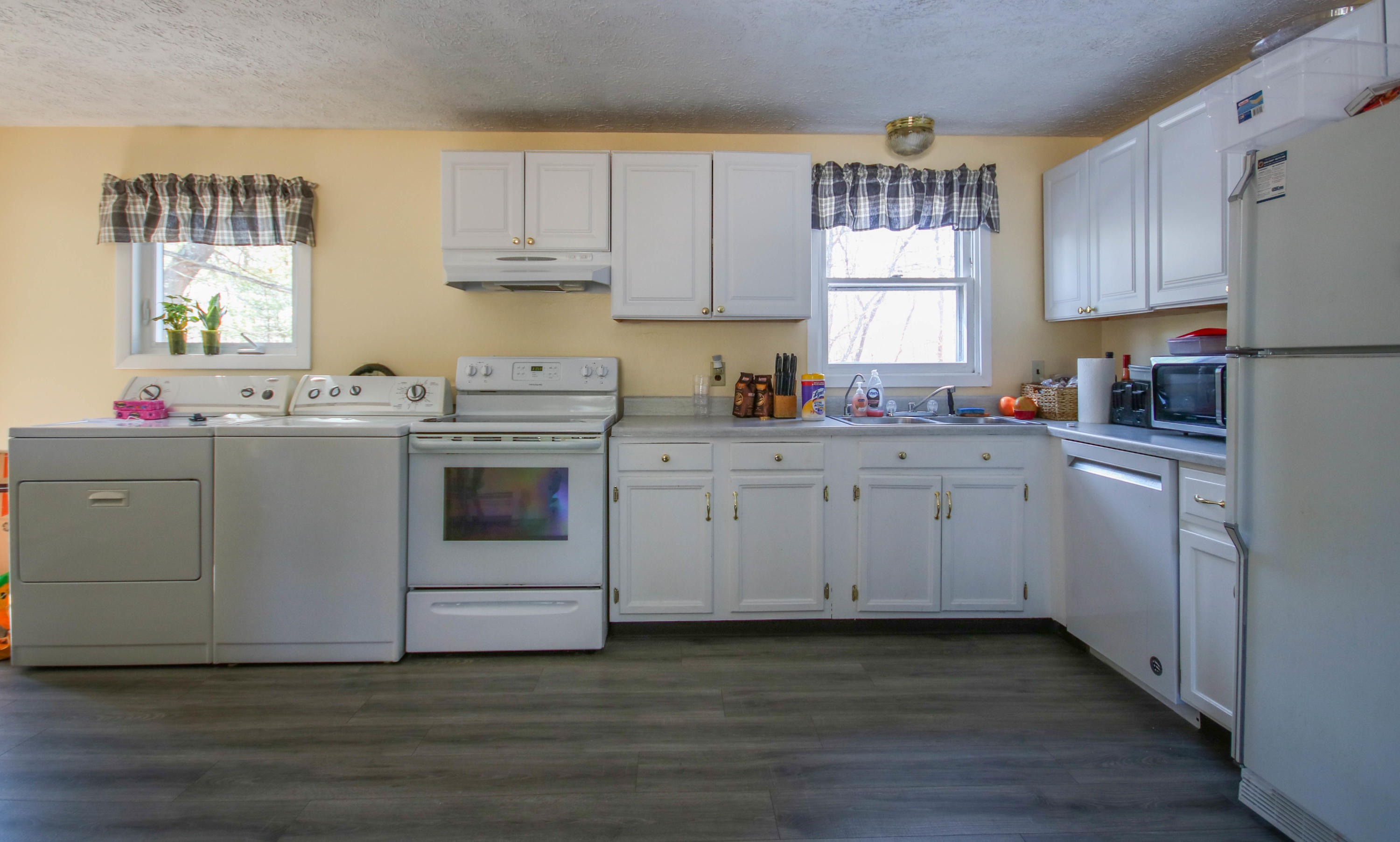 37 Proctor Road Biddeford, ME 04005 - Photo 1 of 11 1